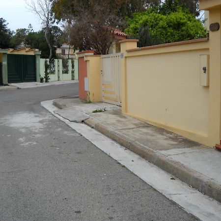 Hotel Domomea Quartu SantʼElena Exterior foto
