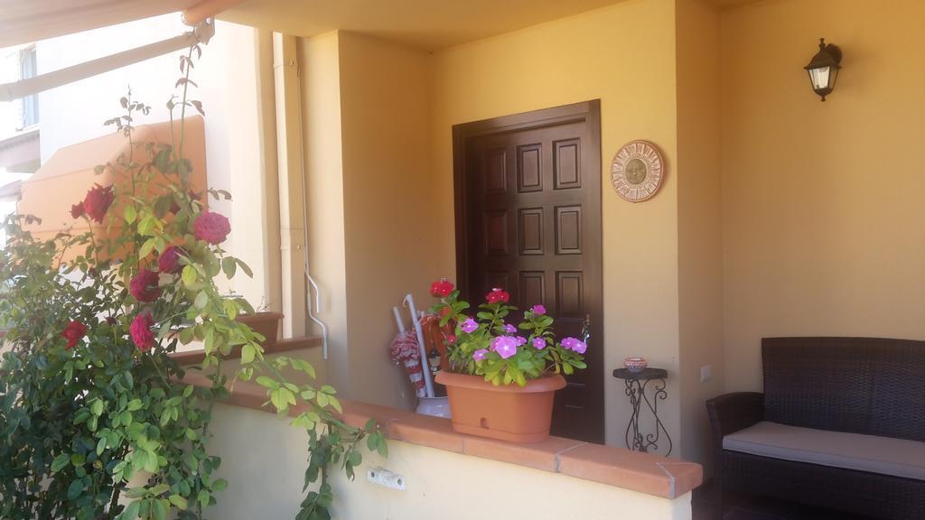 Hotel Domomea Quartu SantʼElena Exterior foto